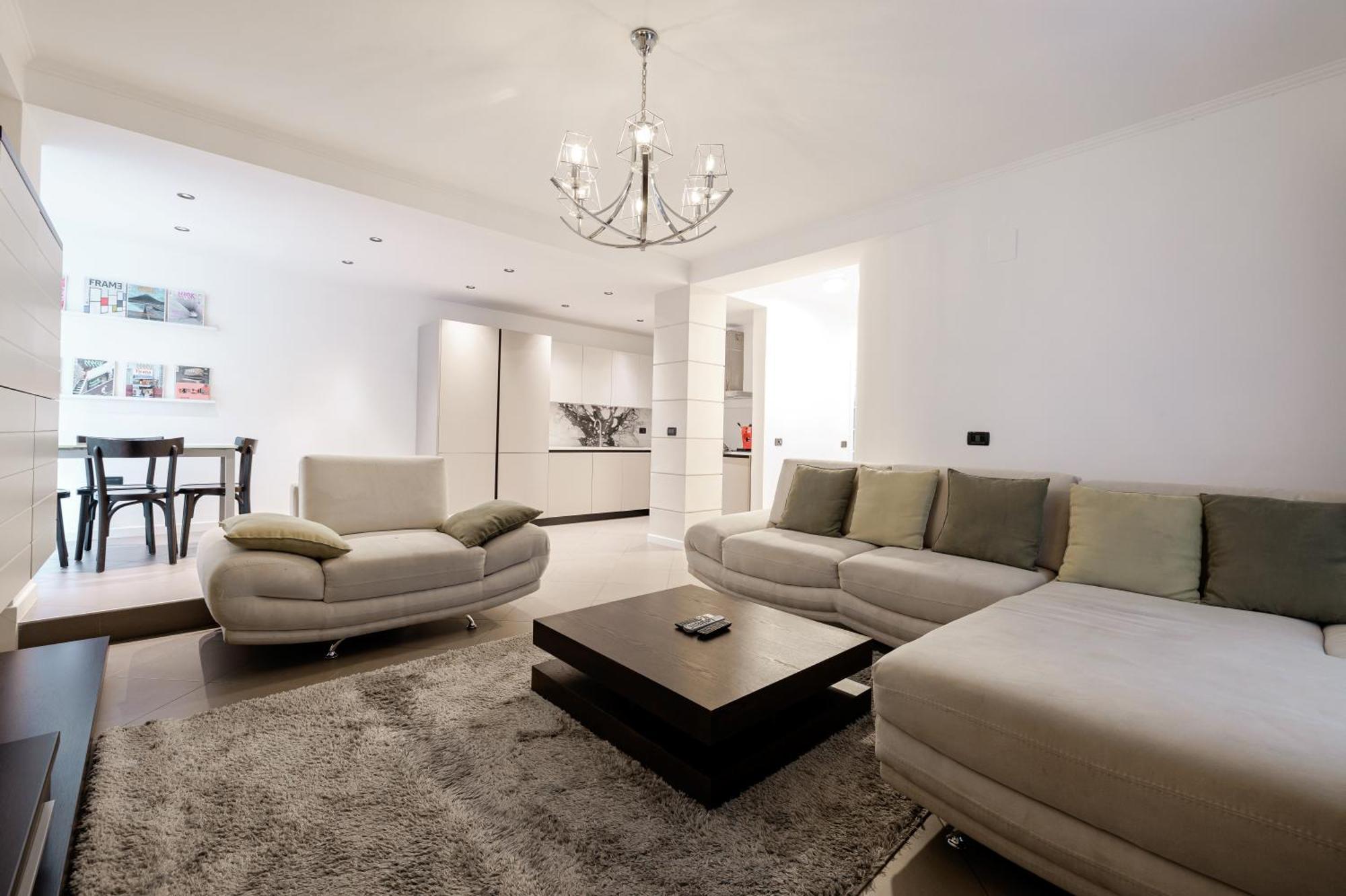Boutique Hotel Whisky Tirana Kültér fotó