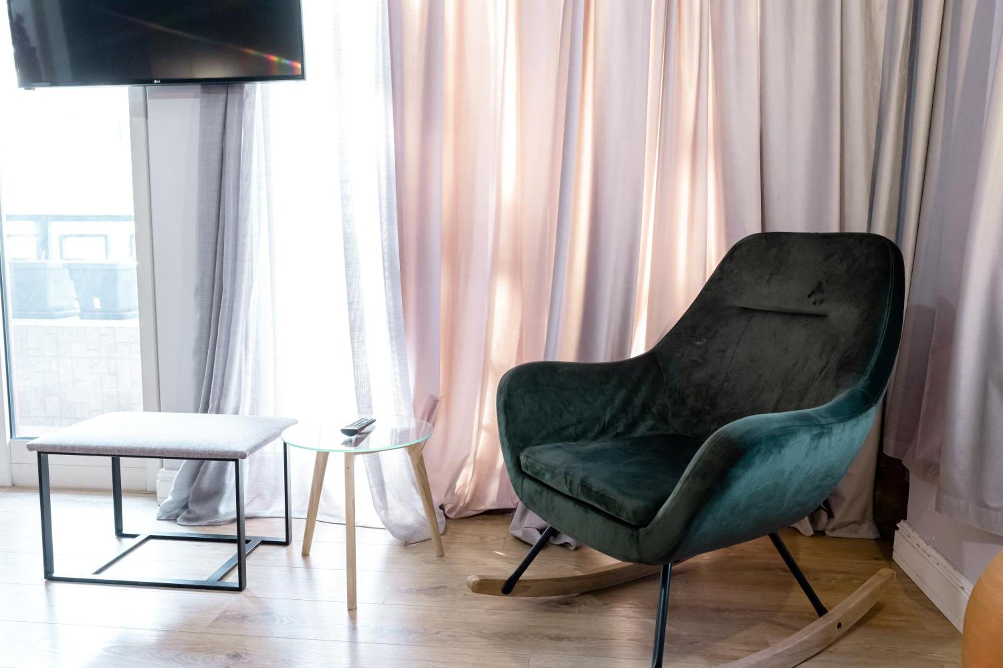 Boutique Hotel Whisky Tirana Kültér fotó