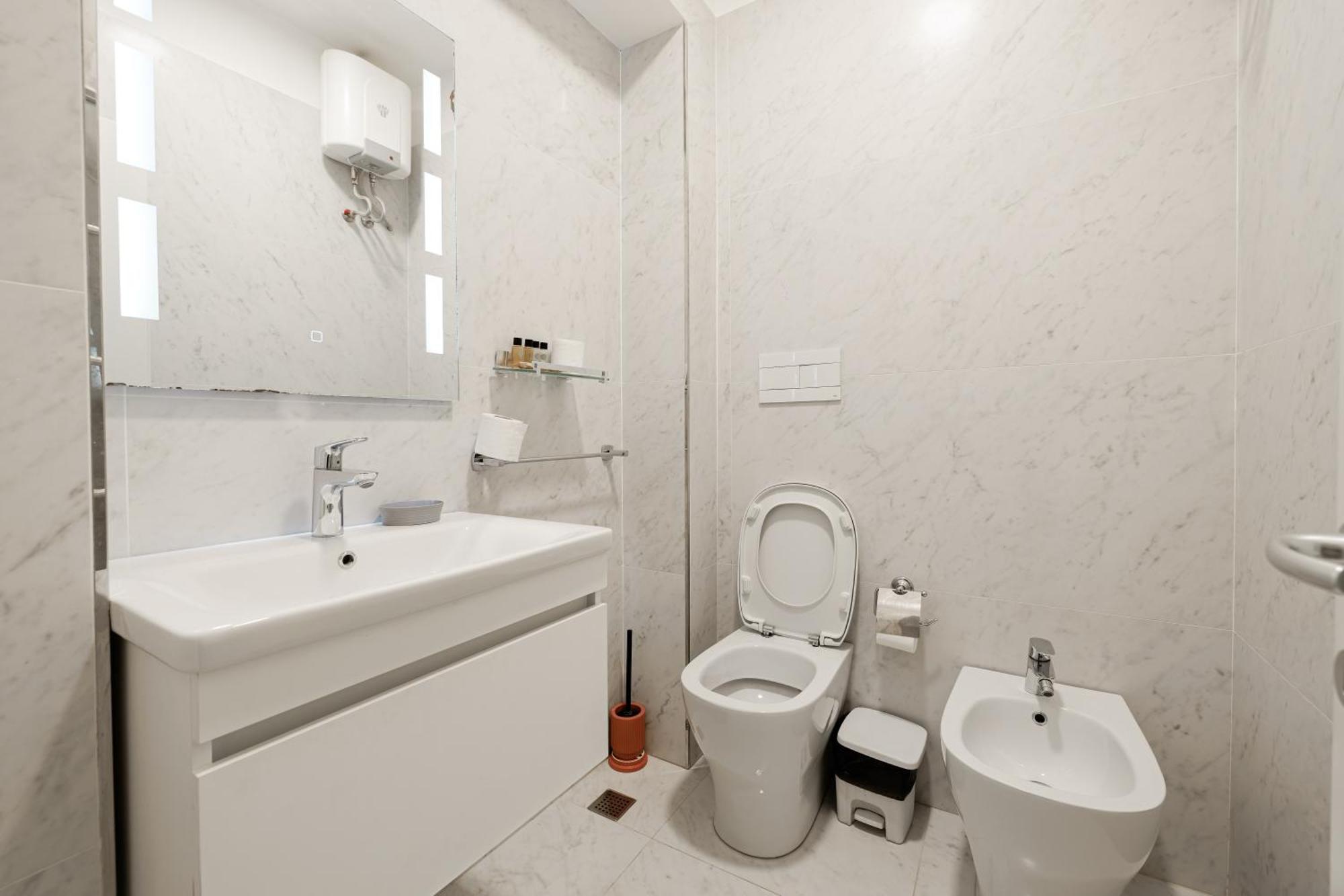 Boutique Hotel Whisky Tirana Szoba fotó
