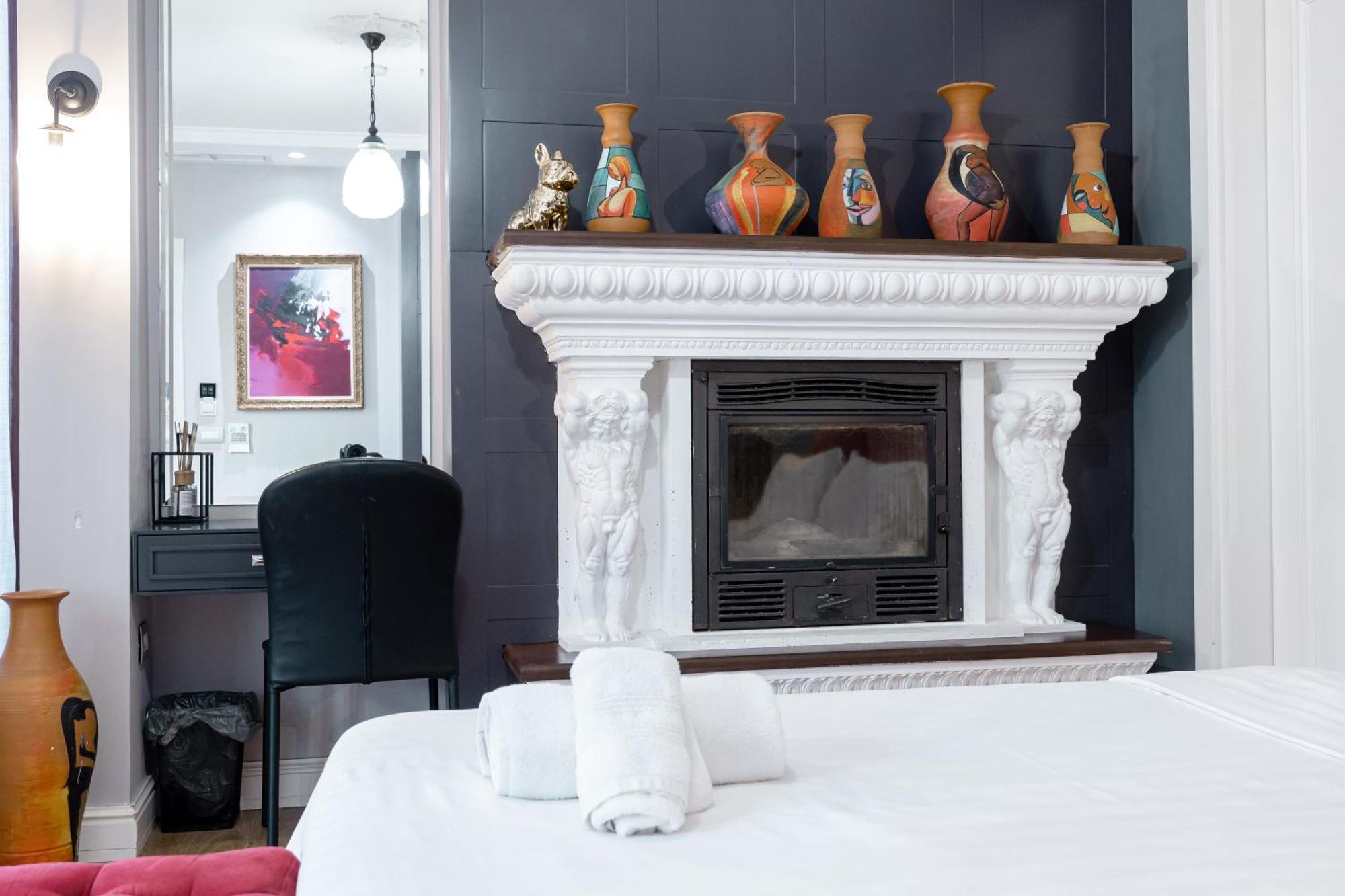 Boutique Hotel Whisky Tirana Kültér fotó